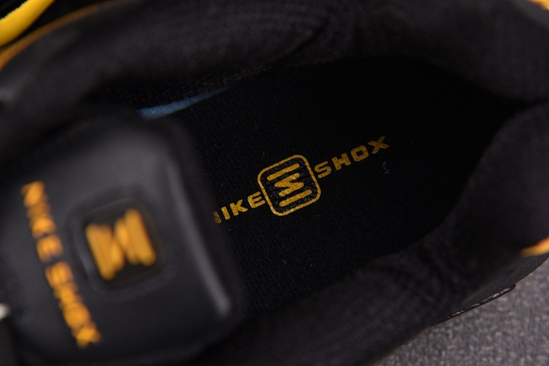 Nike Shox TL 