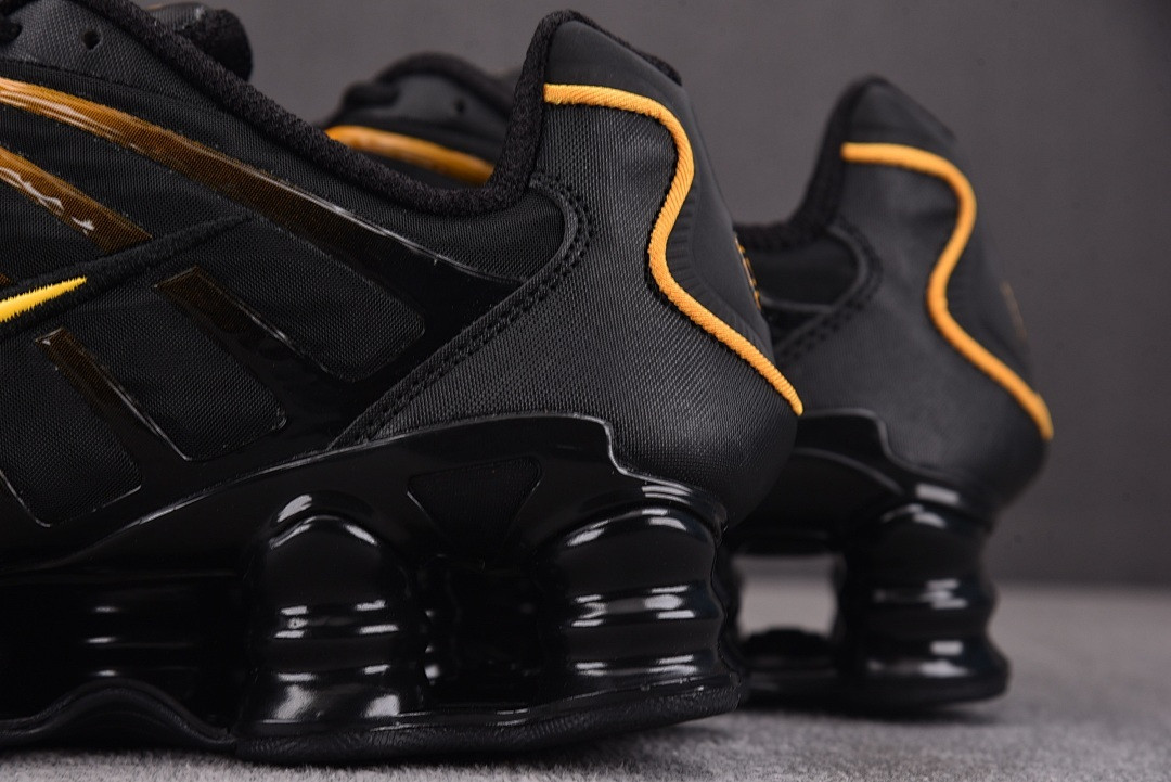 Nike Shox TL 
