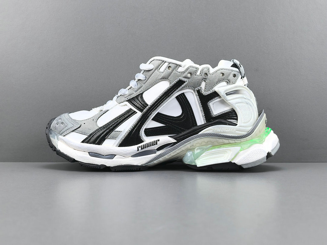 Ba1en*iaga led Runner