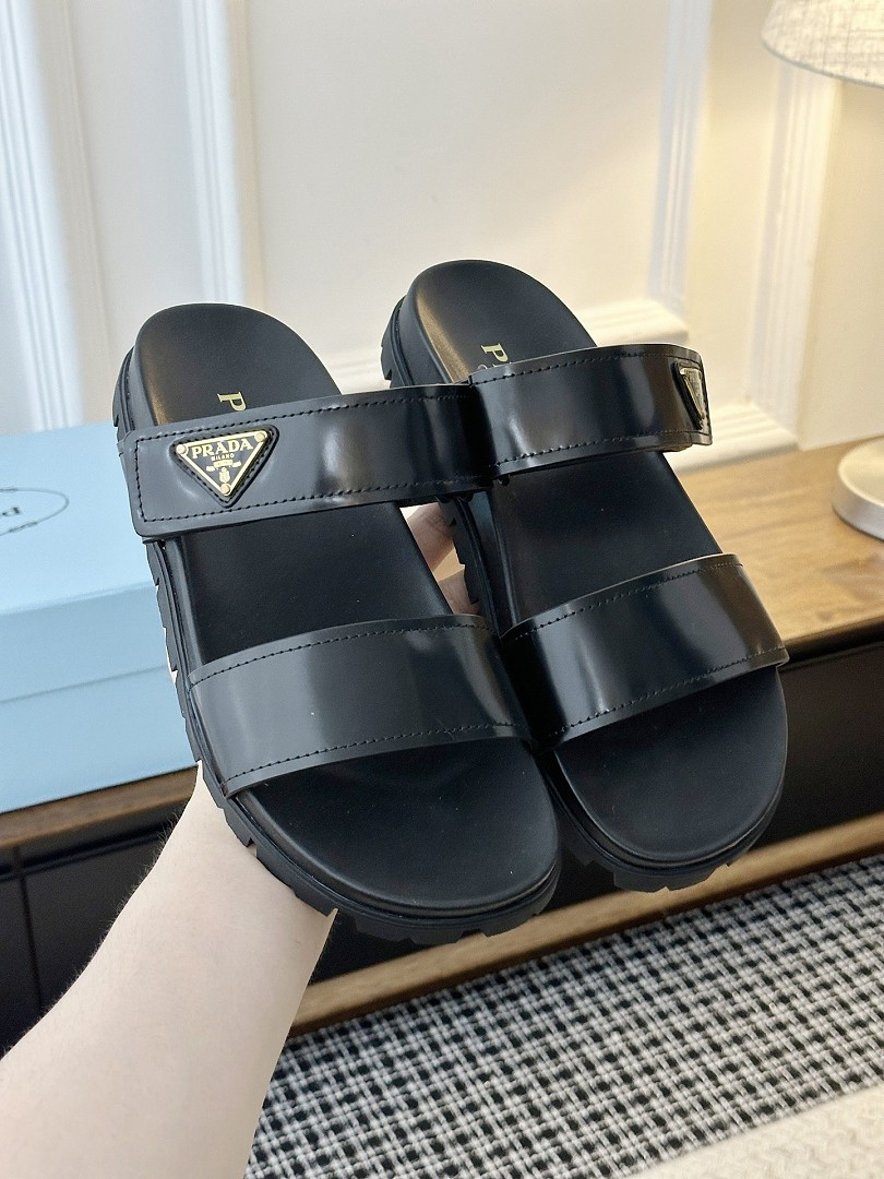 P*DA Slippers(SHINY BLACK)