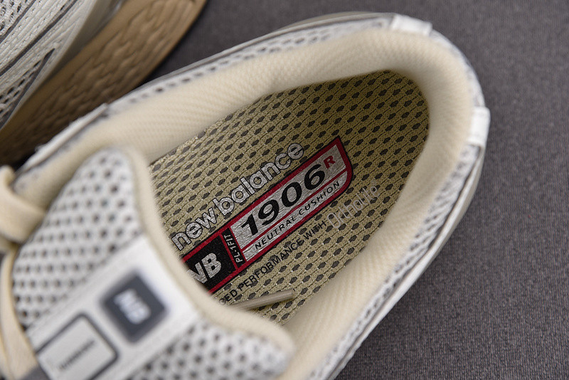 New Balance 1906R Sea Salt Marblehead M1906RP