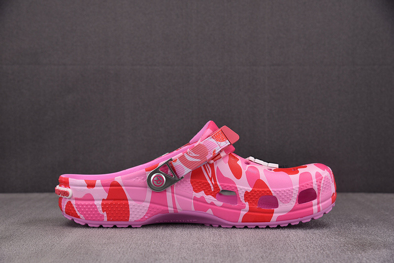 Cr*0*s classic clog a bathing ape abc camo pink