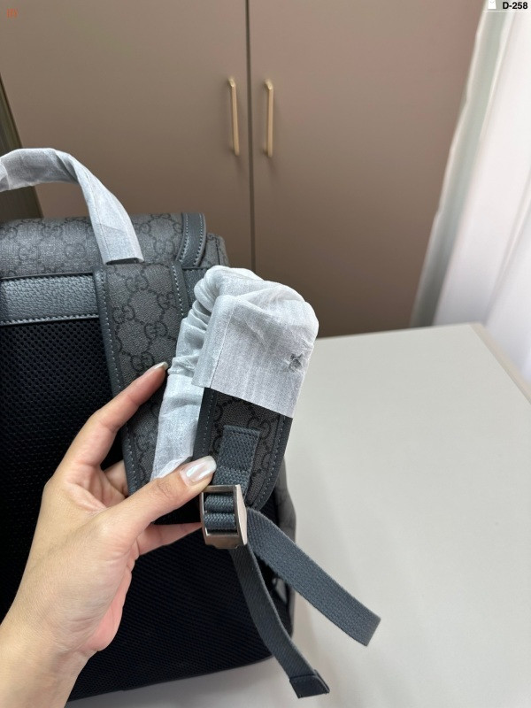 G-U-C-C-1 BAGS