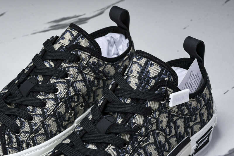 B23 OBLIQUE LOW SNEAKERS