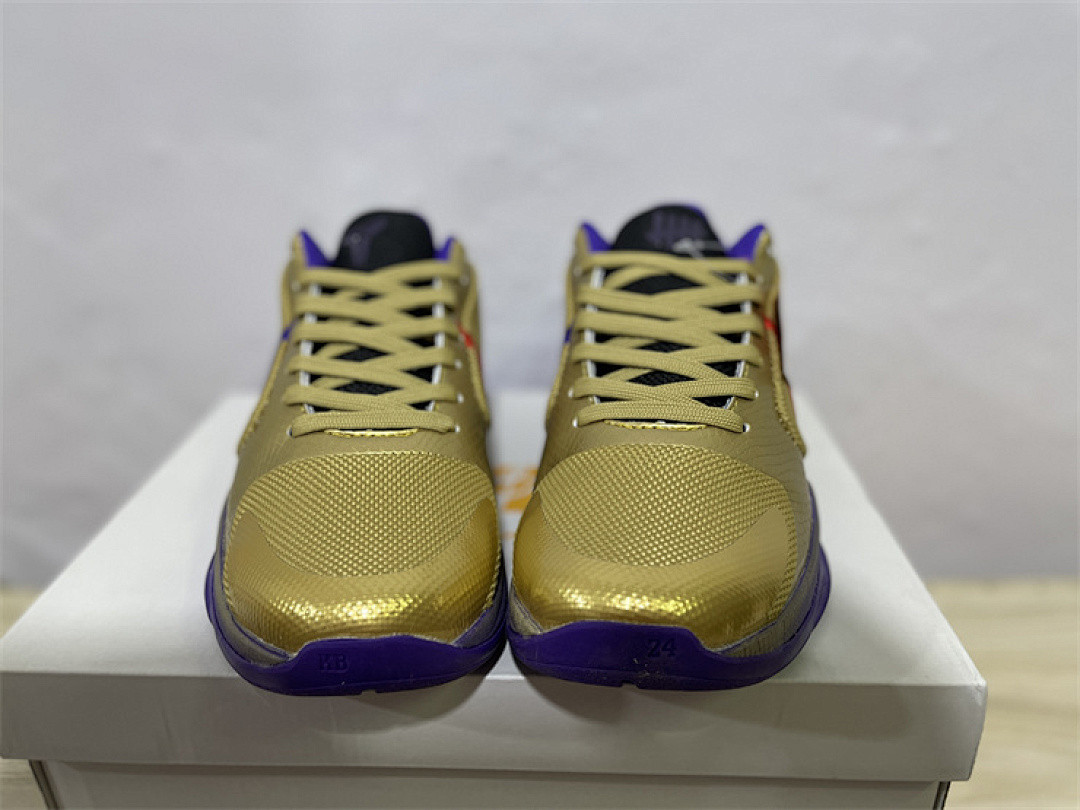 Nike Kobe 5 Protro x Undefeated Hall of Fame | DA6809-700