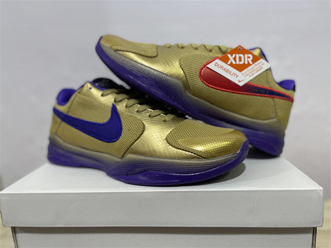 Nike Kobe 5 Protro x Undefeated Hall of Fame | DA6809-700