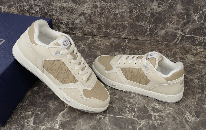 DIOR SNEAKERS