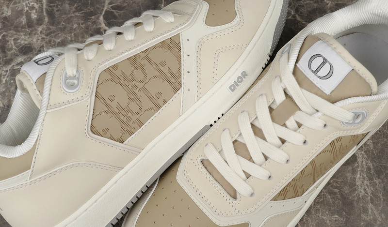 DIOR SNEAKERS