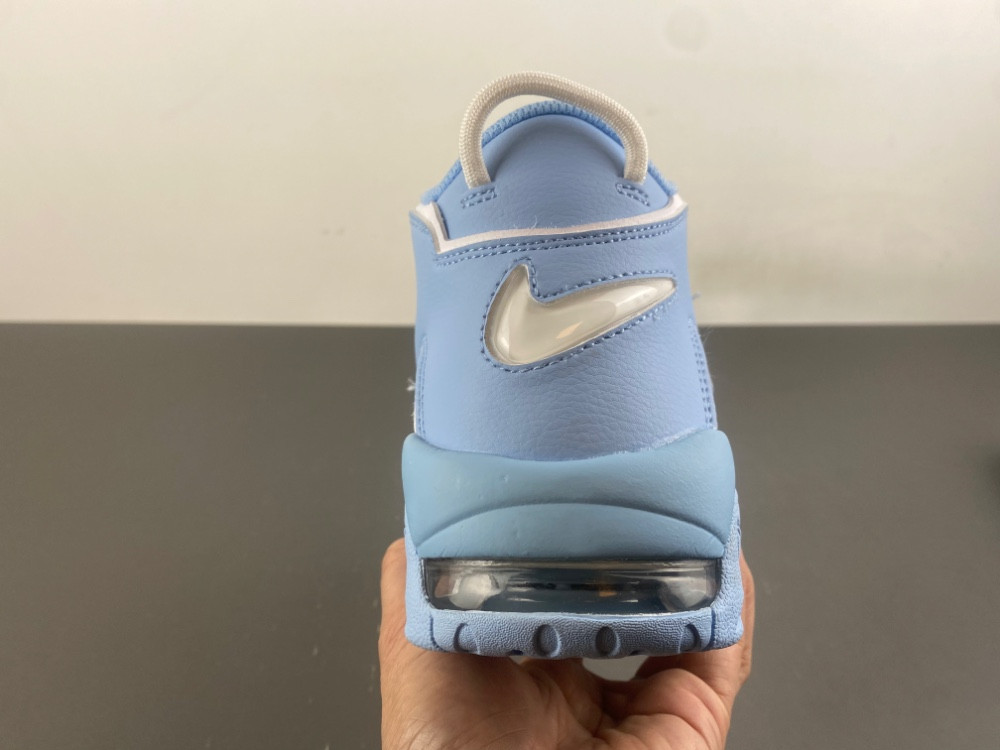 NIKE AIR MORE UPTEMPO "SKY BLUE" DJ5159-400