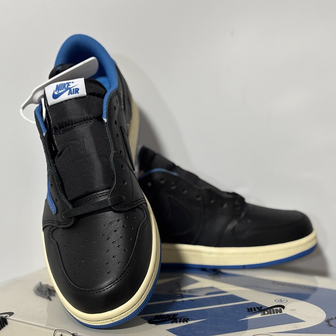 Travis Scott x Air Jordan 1 Low WMNS DM7866-041