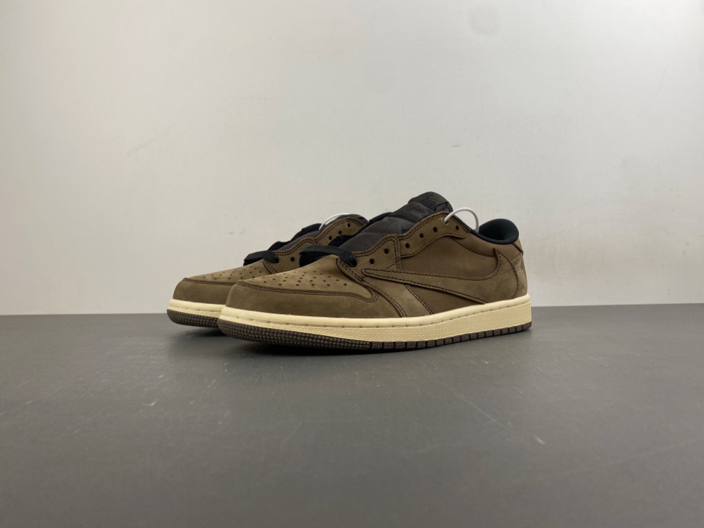 Travis Scott x Jordan Air Jordan 1 Low Retro OG SP DM7866-203