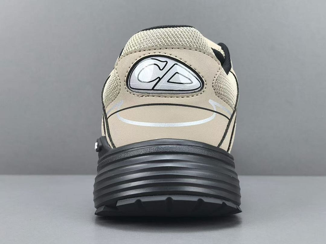 DR B30 SNEAKER