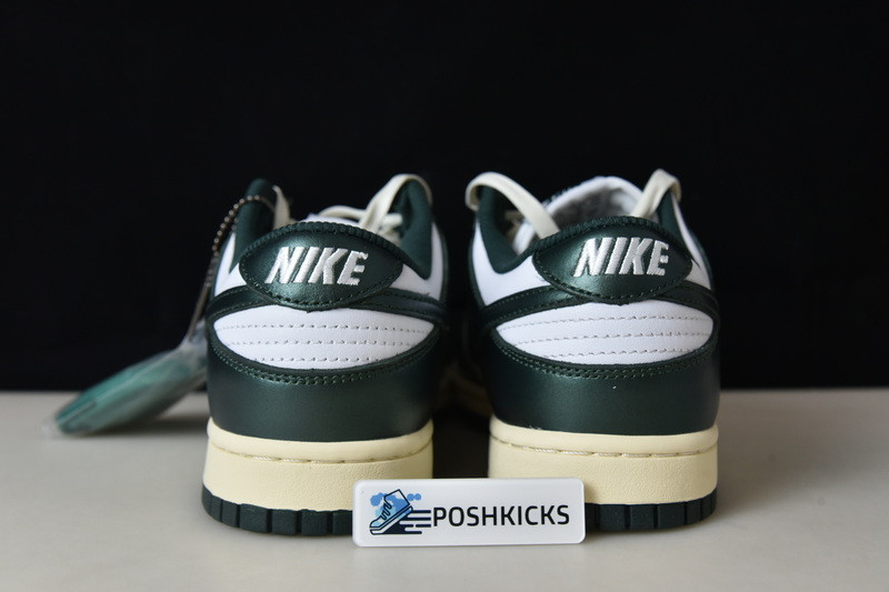 Nike Dunk Low Vintage Green (W) DQ8580-100