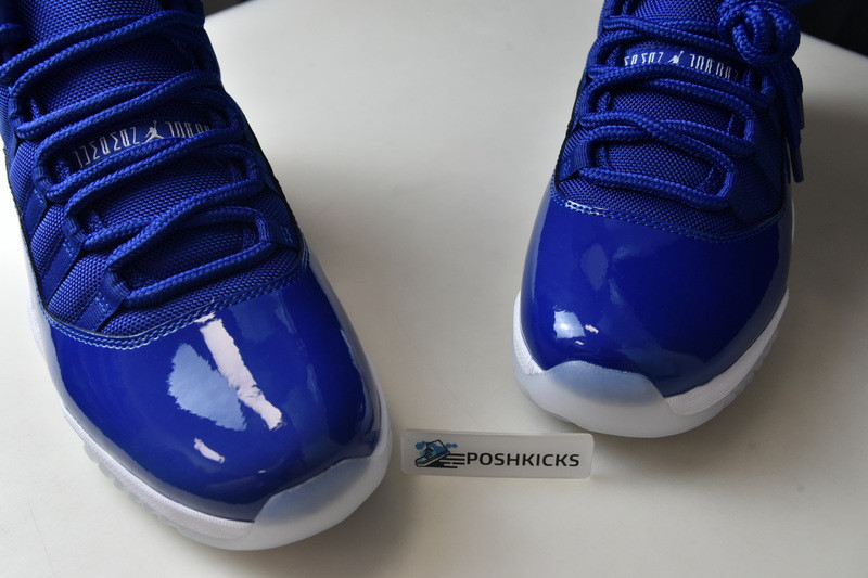 Air Jordan 11 AT7802 115