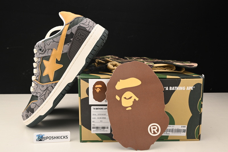 BAPE SNEAKERS