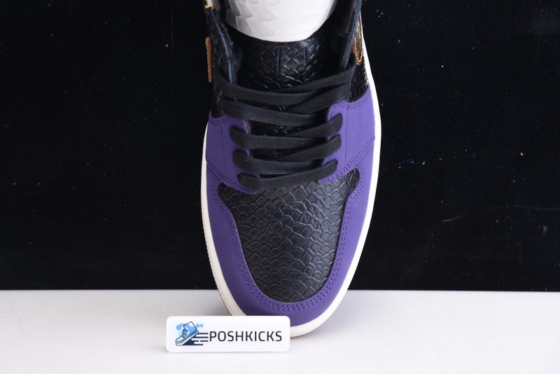 KOBE BRYANT X AIR JORDAN 1 HIGH OG BLACK-PURPLE 555088-171