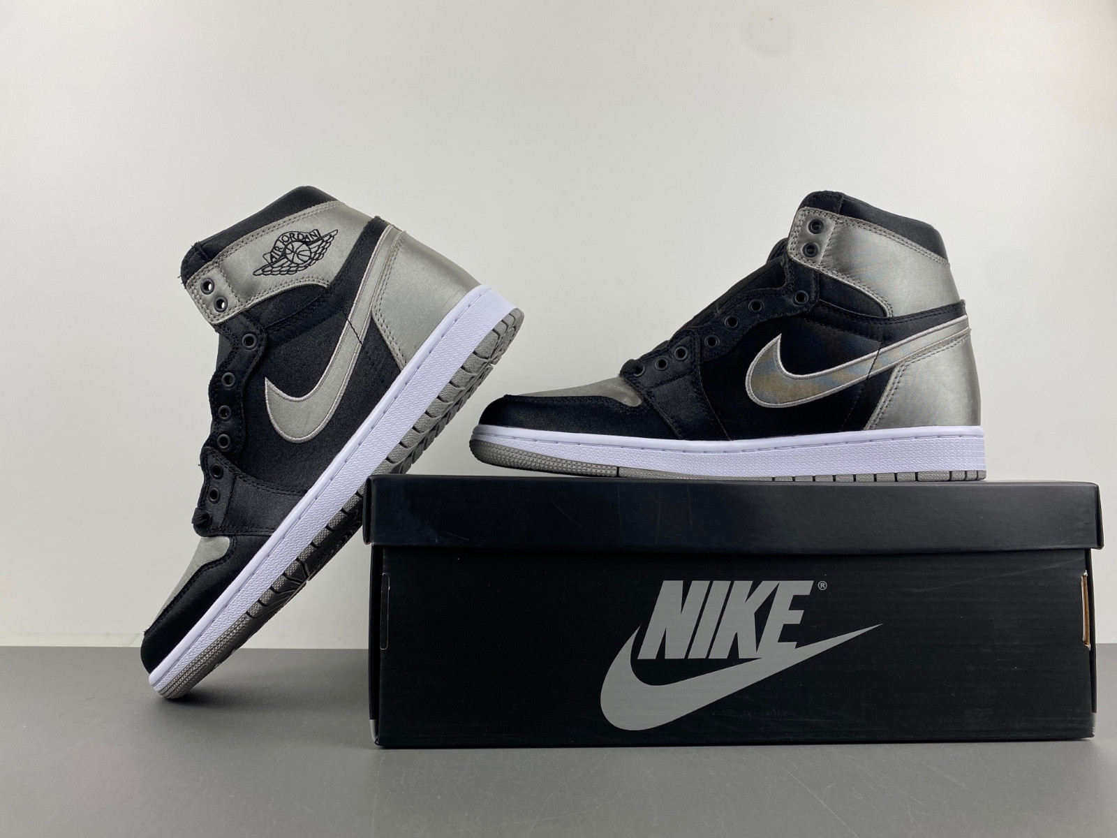 Air Jordan 1 High OG Satin Shadow 2024 FD4810-010