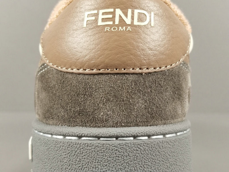 FENDI SNEAKERS
