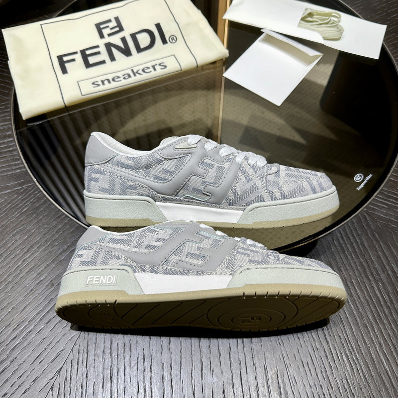 FENDI SNEAKERS