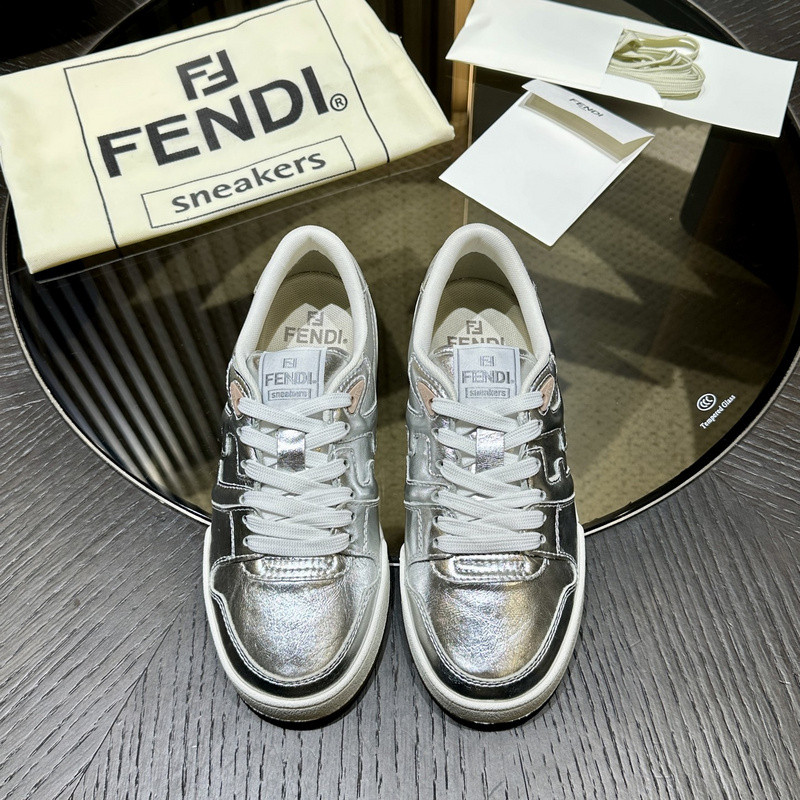 FENDI SNEAKERS