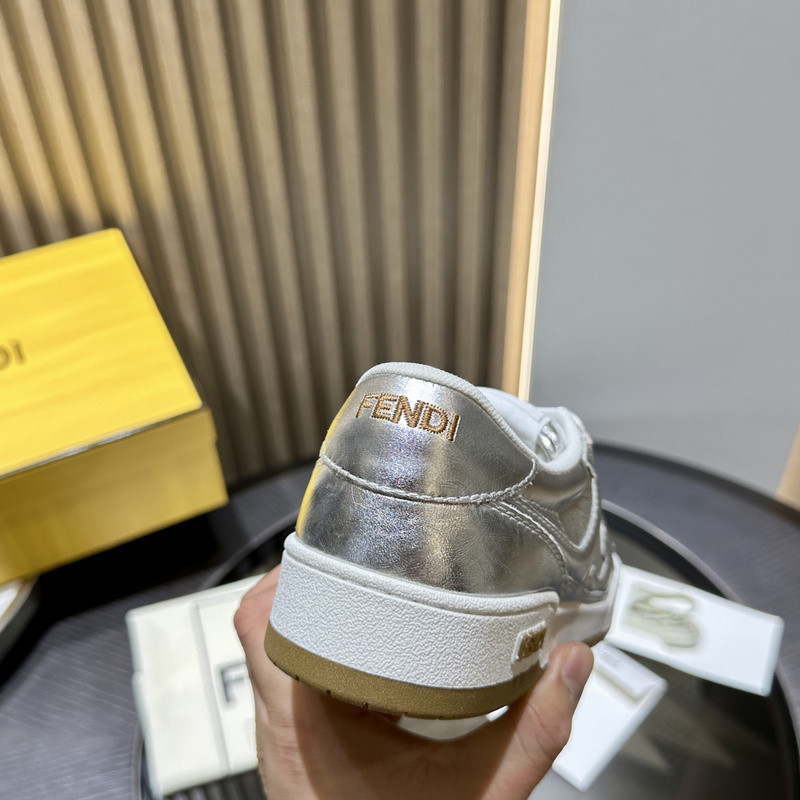 FENDI SNEAKERS