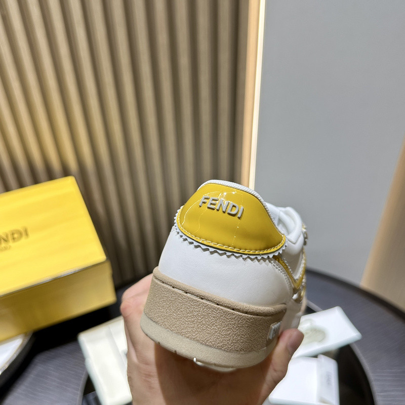 FENDI SNEAKERS