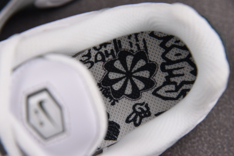 Nike Air Max Plus Premium 