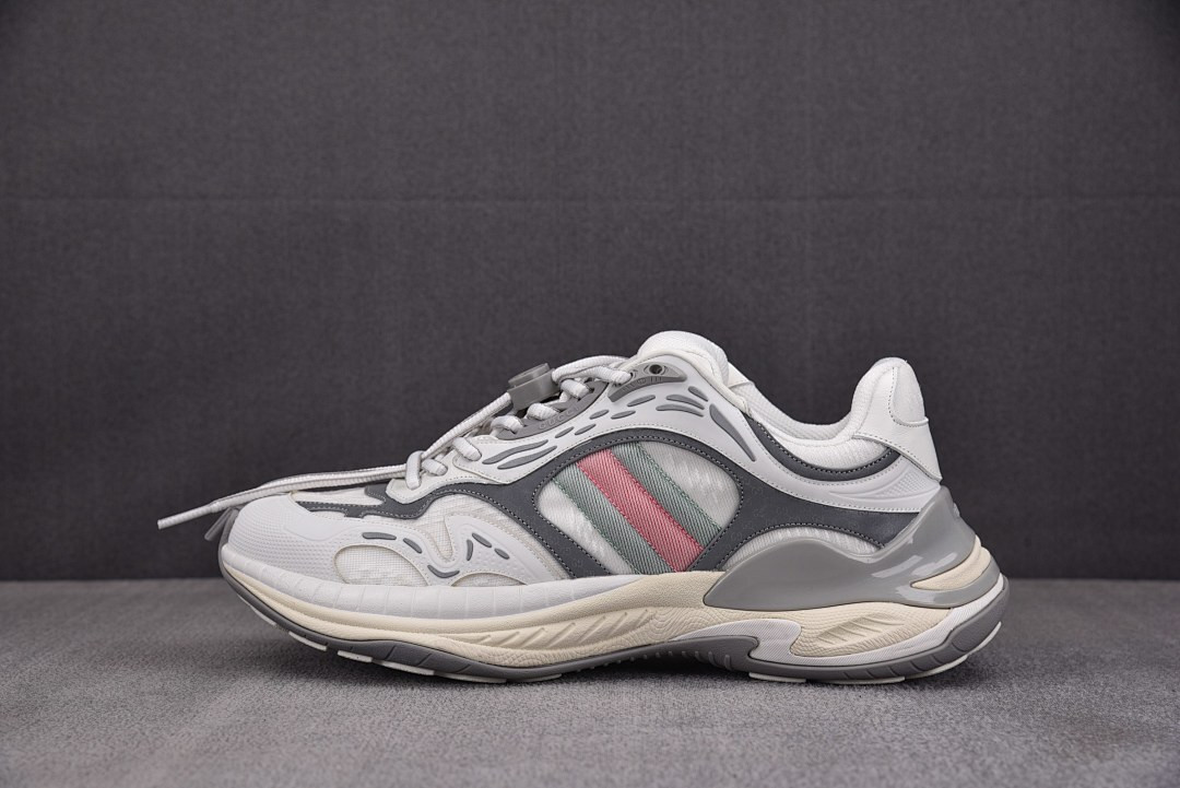 Gvc*1 2.0 Low Top Sneaker