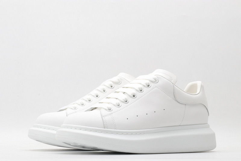 ALEXANDER MCQUEEN SNEAKER