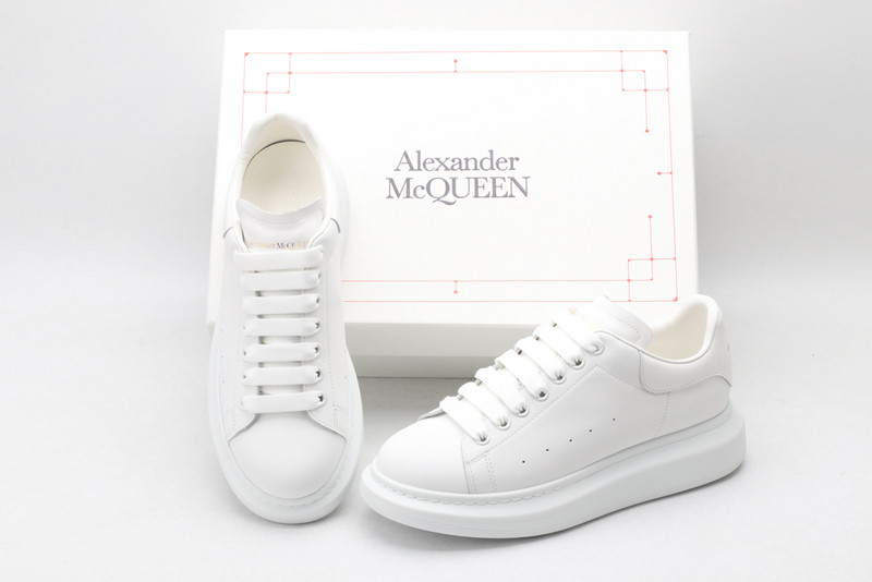 ALEXANDER MCQUEEN SNEAKER