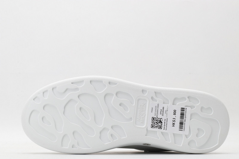 ALEXANDER MCQUEEN SNEAKER