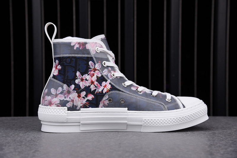 D B23 HIGH-TOP SNEAKERS