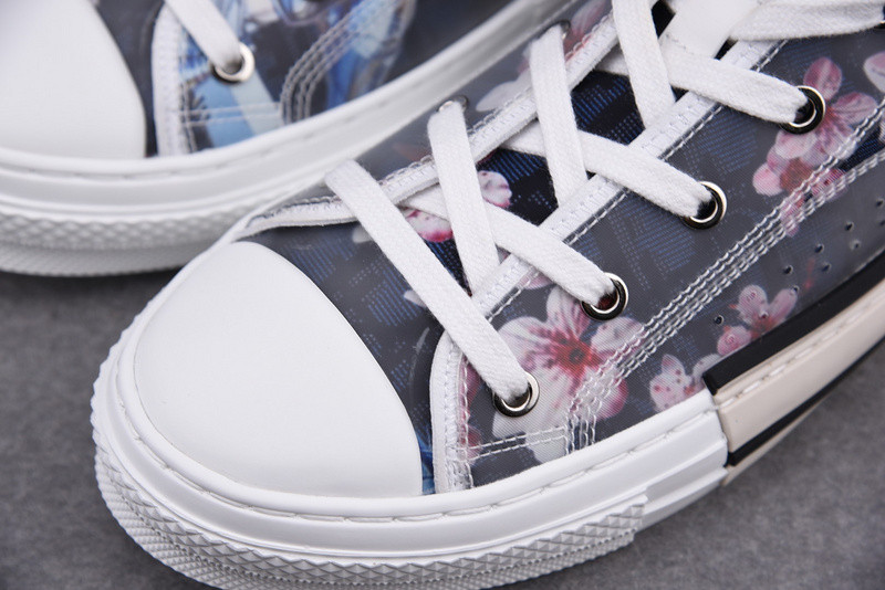 D B23 HIGH-TOP SNEAKERS