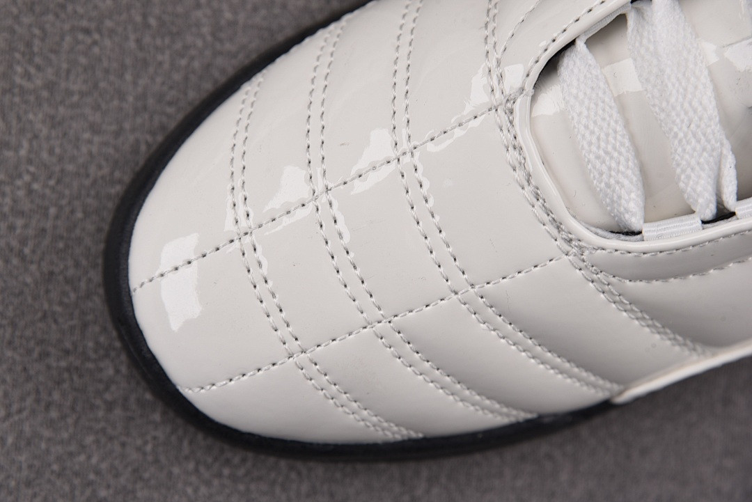 NK Total 90 Secutor Shox Magia SP Maha Amsterdam HQ5407-002