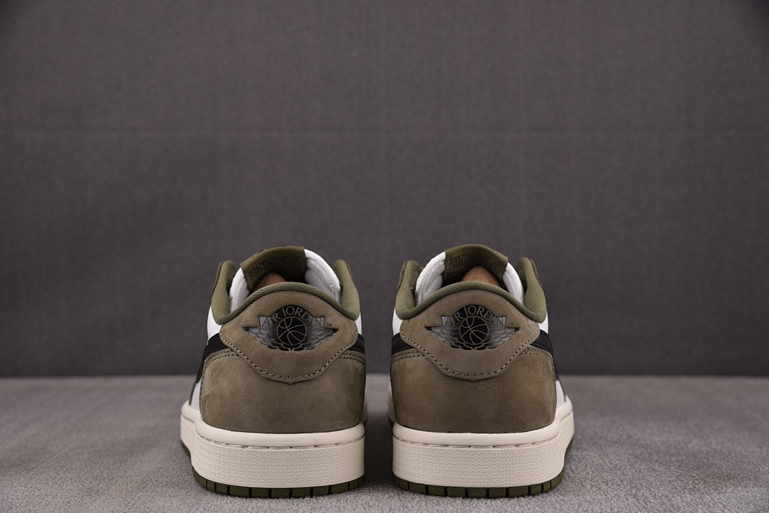 Air Jordan 1 Low OG Medium Olive HQ6998-200