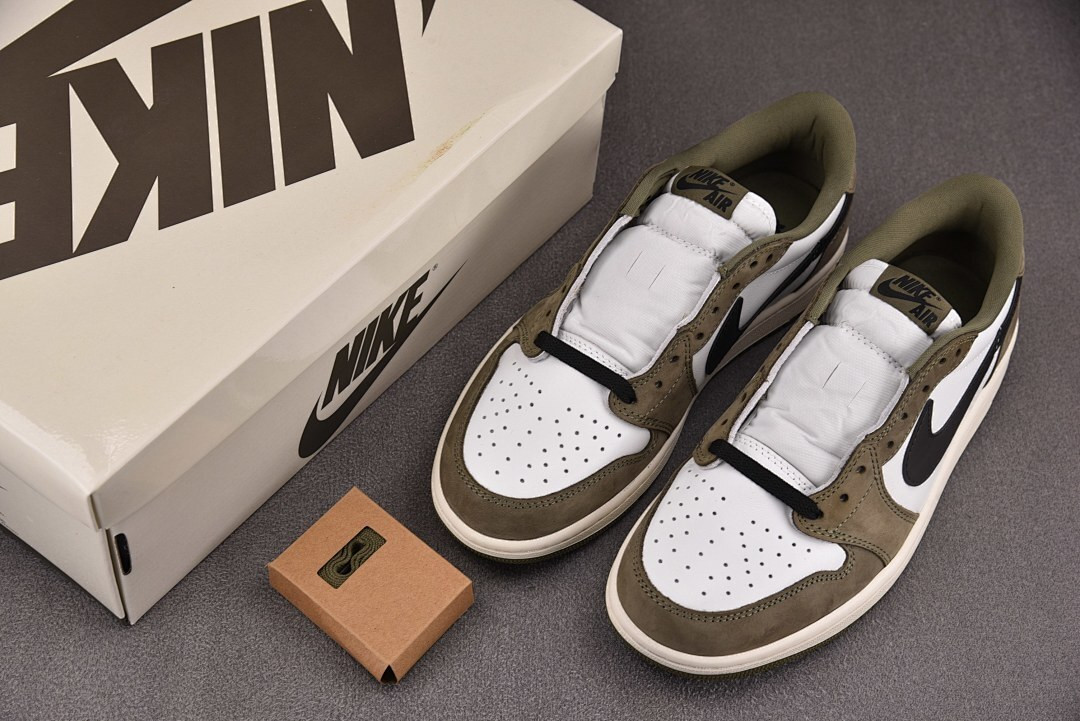 Air Jordan 1 Low OG Medium Olive HQ6998-200