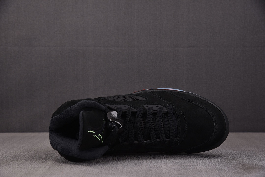 Air Jordan 5 "Halloween" HQ7978-001