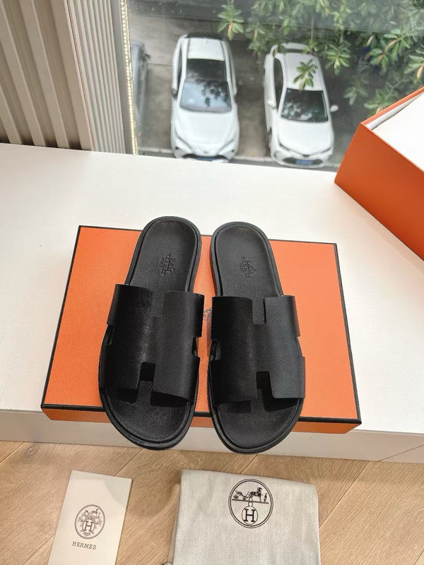 H*rmes Sandals