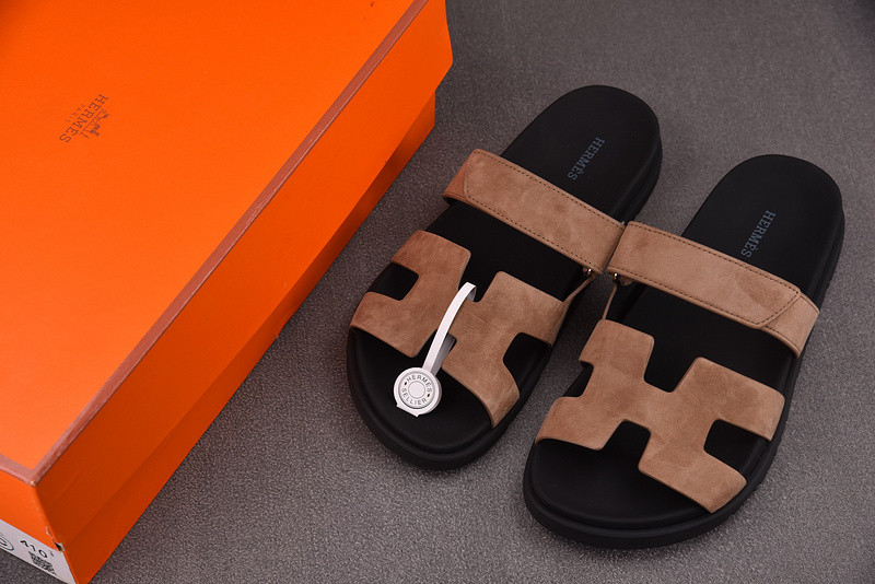 H*rmes Sandals