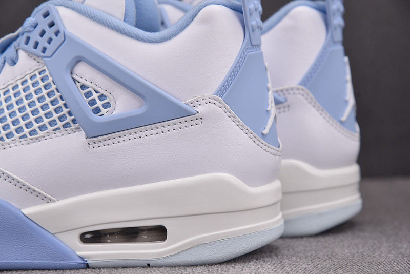 Air Jordan 4 "Aluminum" "White/Blue Tint" HV0823-100