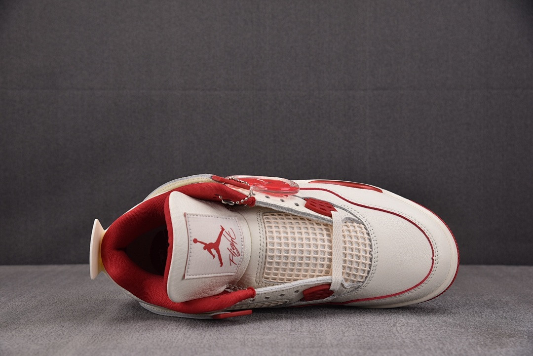 Air Jordan 4 WMNS "Valentine
