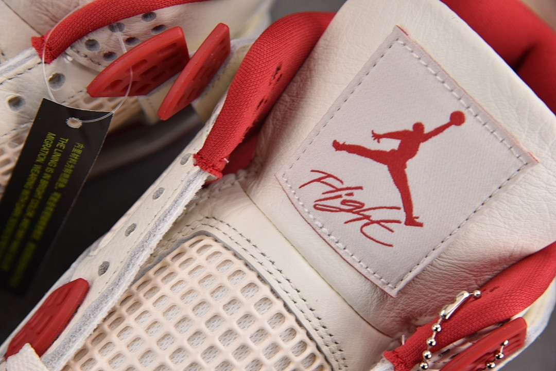 Air Jordan 4 WMNS "Valentine