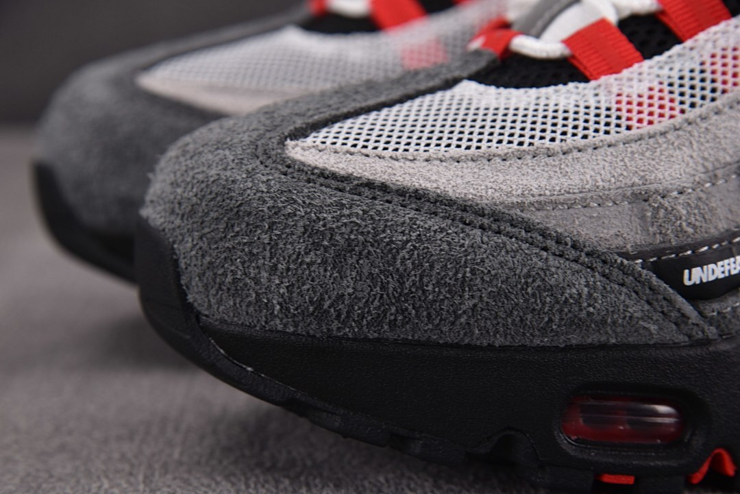 Undefeated x Nike Air Max 95 Bright Crimson - IB4523-003