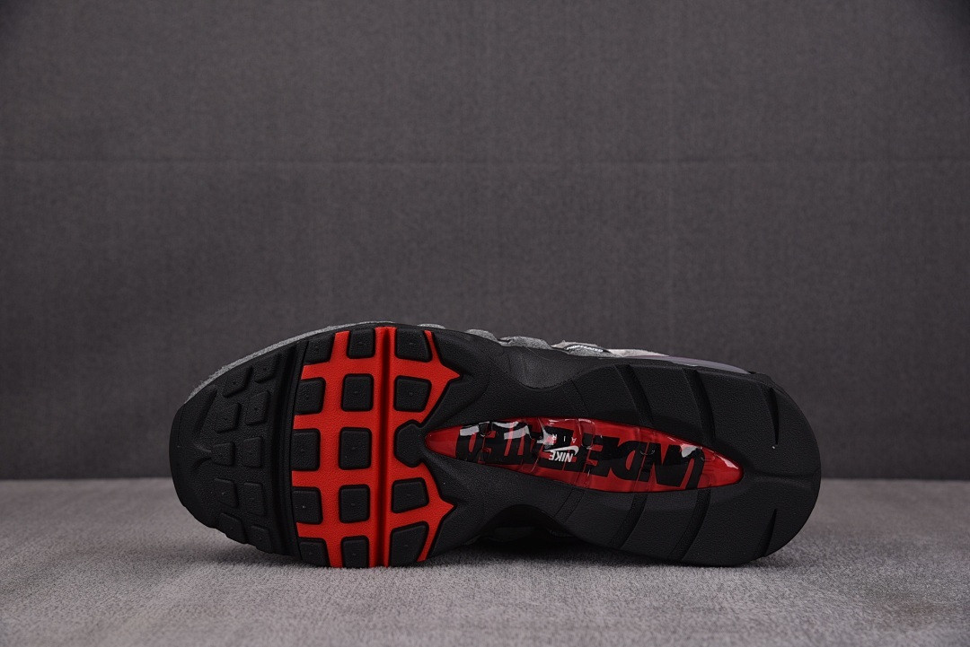 Undefeated x Nike Air Max 95 Bright Crimson - IB4523-003