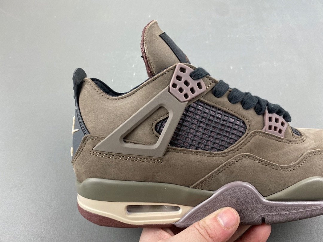 A Ma Maniére Air Jordan 4 Dark Mocha IF3102-200