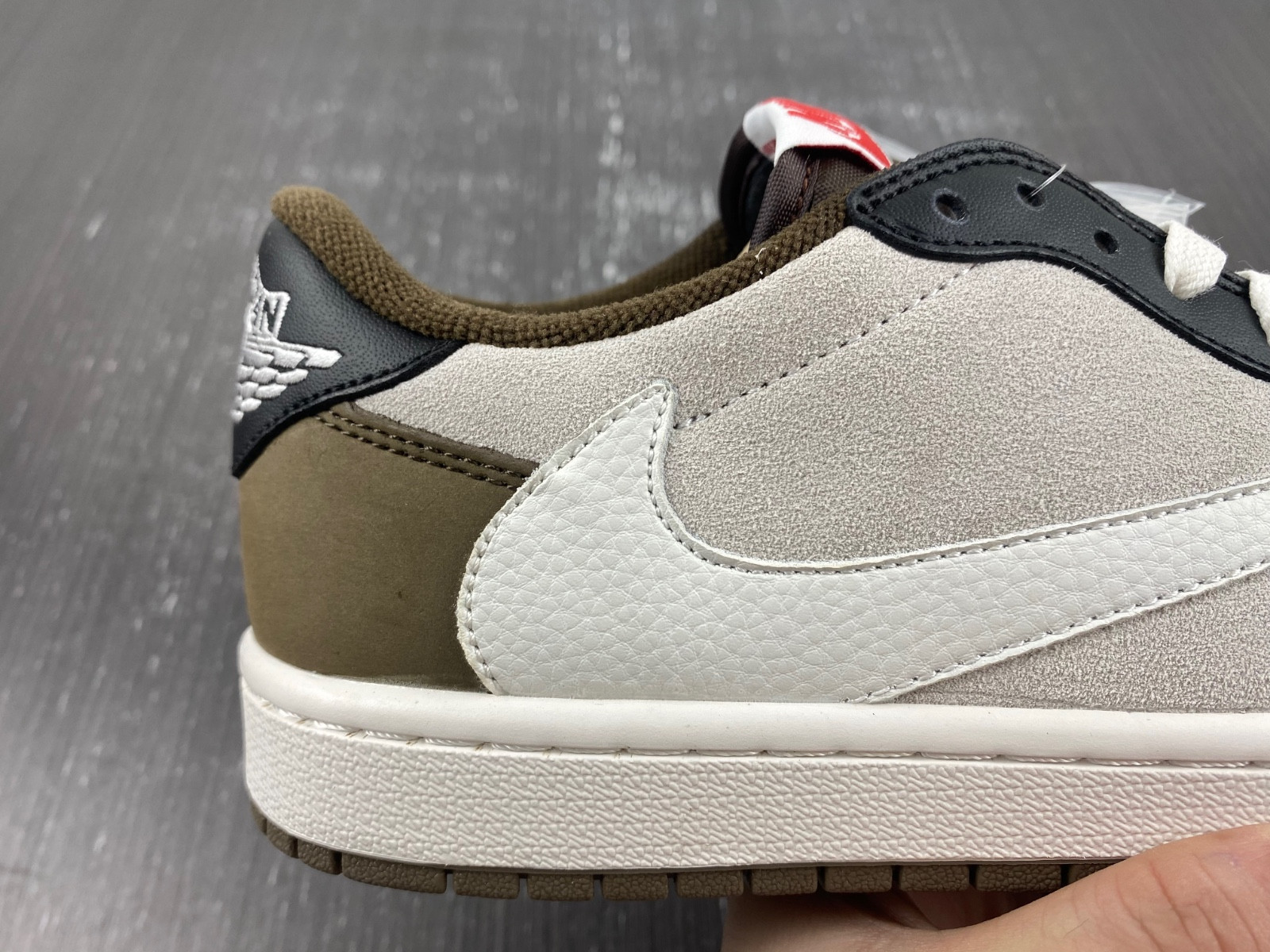 Travis Scott x Air Jordan 1 Low DM7866 902