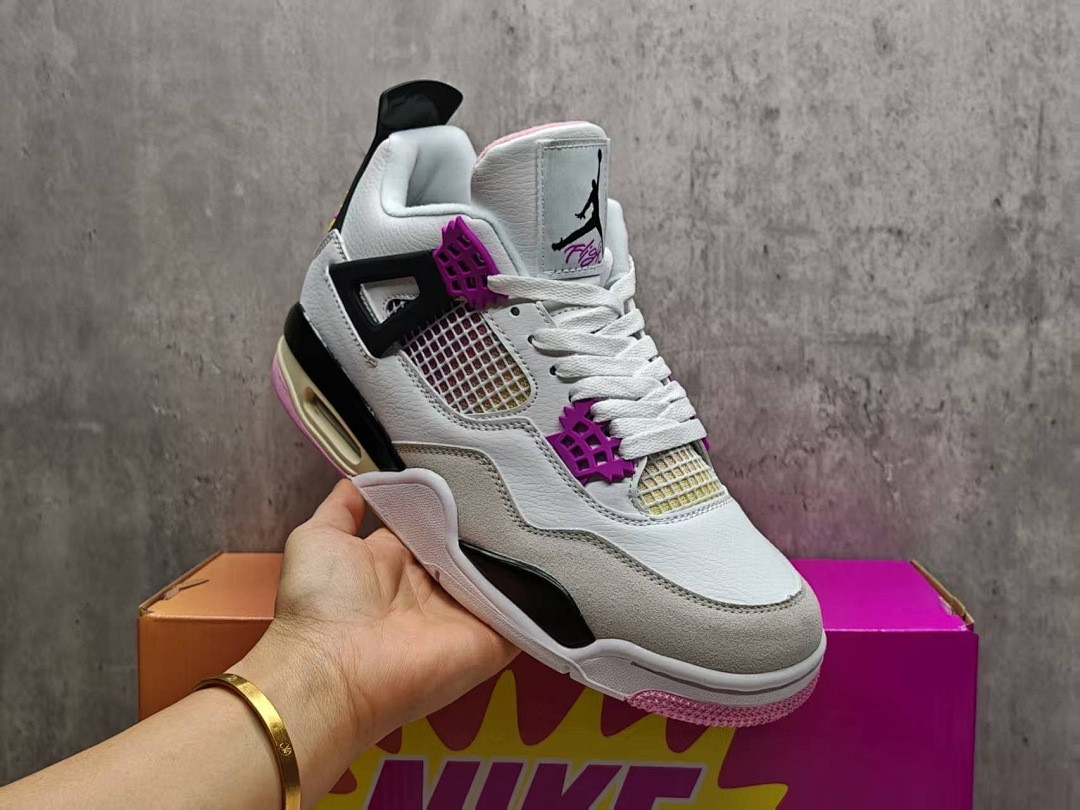 Air Jordan 4 “Comic” IO2362-100