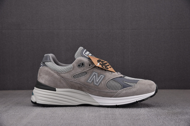 New Balance 991v2 Made in England 
