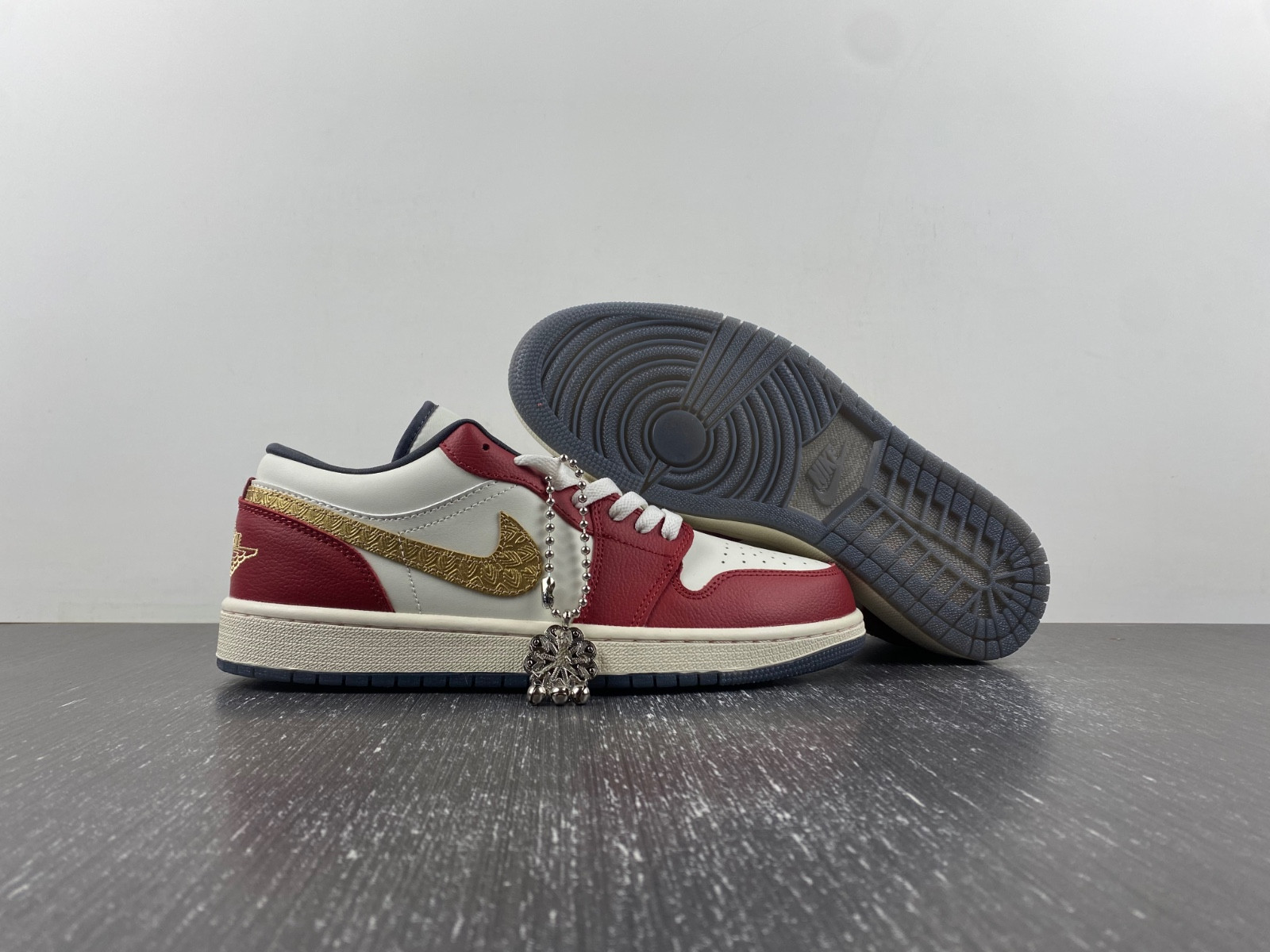 Air Jordan 1 Low "Chinese New Year 2024" | FJ5735-100