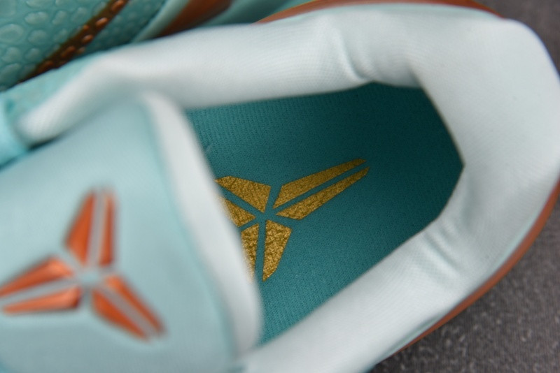 Jalen Brunson x Nike Kobe 6 Protro “Statue of Liberty” IQ5774-300